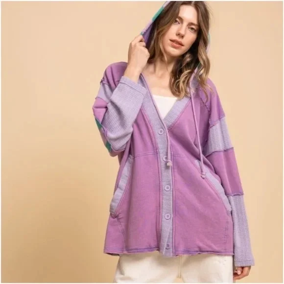 Blue Velvet Button-Down Shacket Sweatshirt – Oversized Fit - Picture 2 of 4